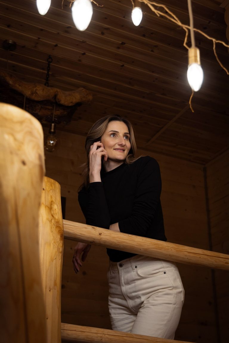 Carolina Sestacov FameUp